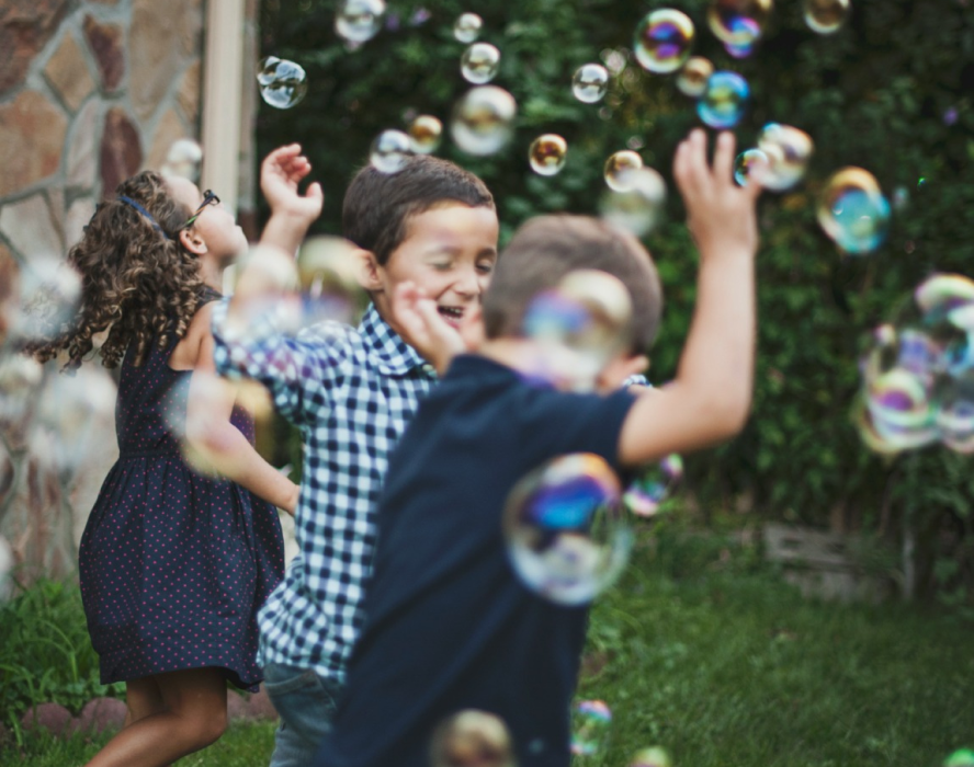 children_play